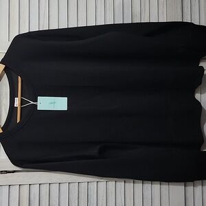 Womens Scoop Neck Side Slit Classic Black Hyper Soft Sweater/Sweatshirt Top